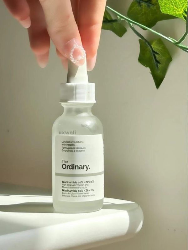 The Ordinary Niacinamide 10% + Zinc 1 % Brightening Serum 30ml